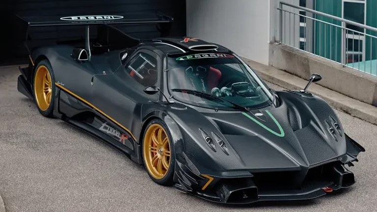 Zonda Revolucion