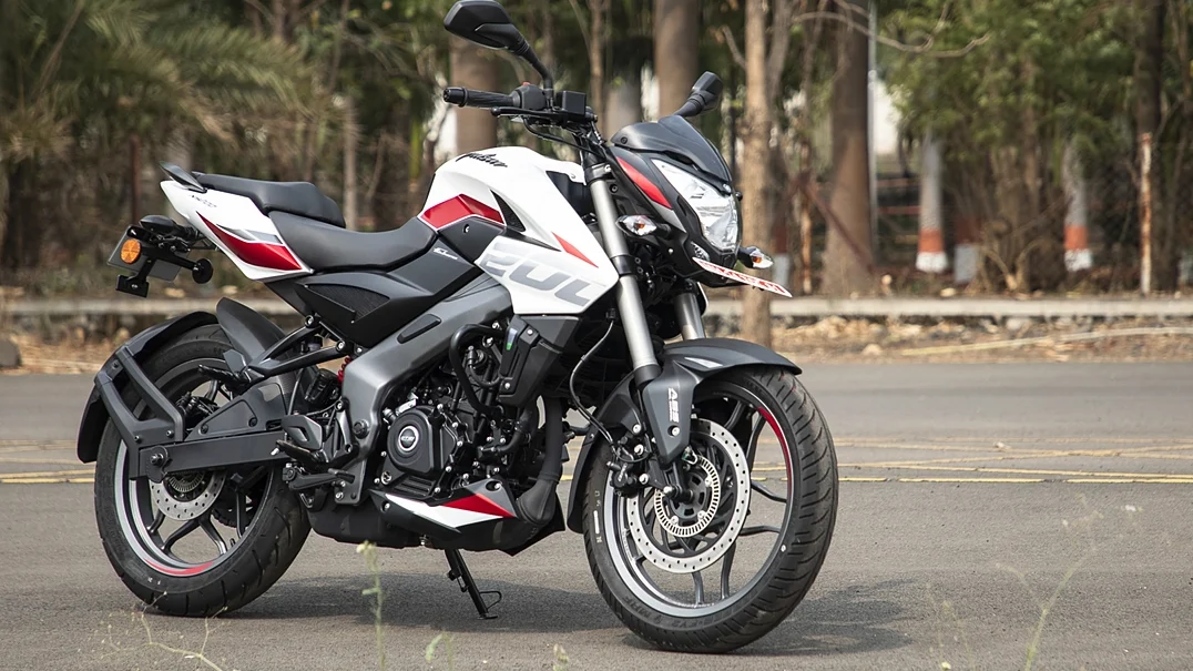 Bajaj Pulsar NS200